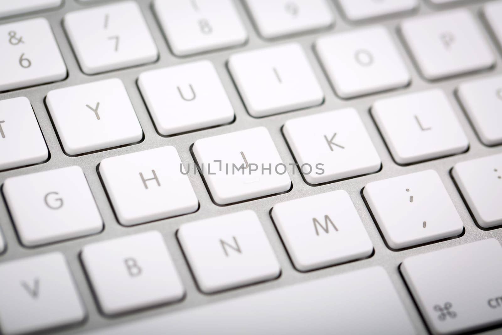Macro of Wireless Metallic Keyboard