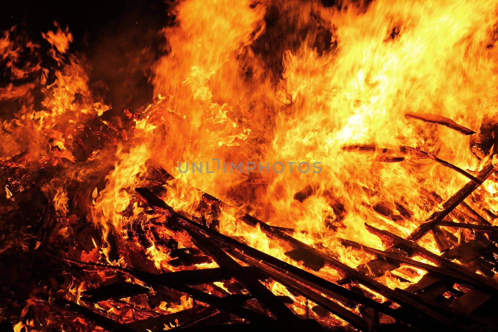 Strong burning wood at night