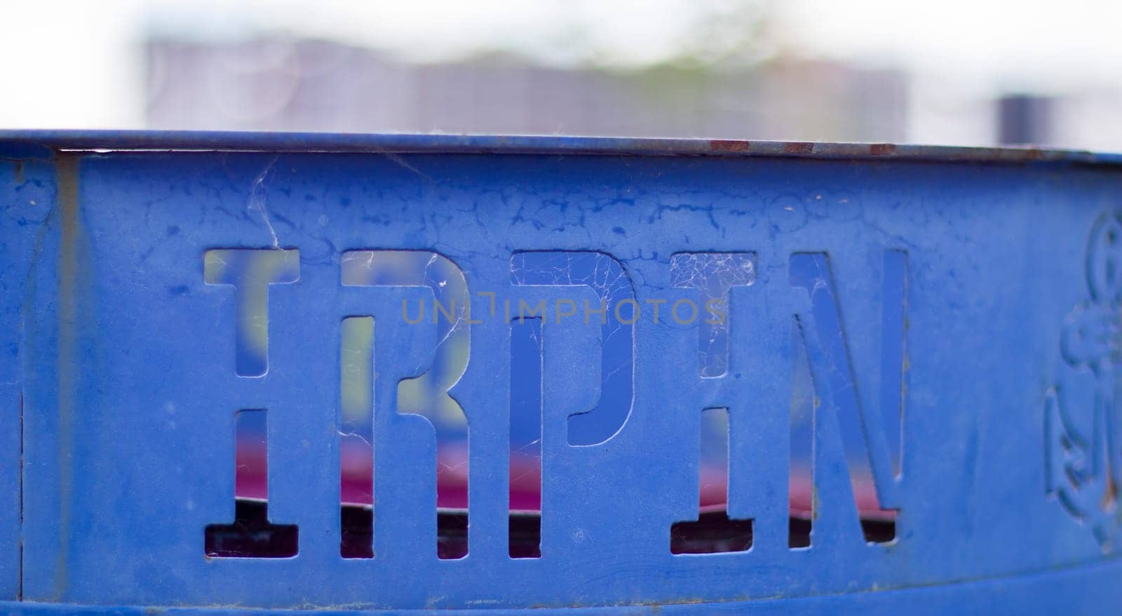 Irpin is a Ukrainian city in the suburbs of Kyiv. Located on the Irpin River. Center of the Irpin community of the Buchansky district. Hero City of Ukraine. Text: Irpin