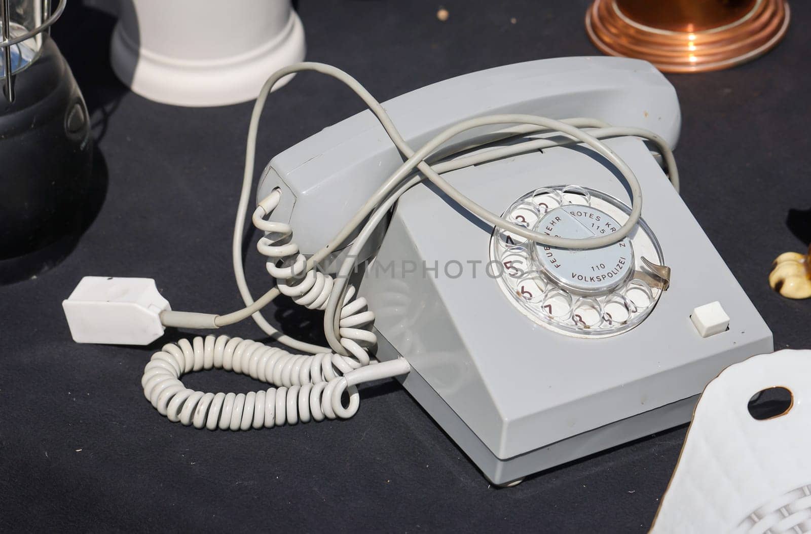 Recording of an old analog telephone from the GDR.