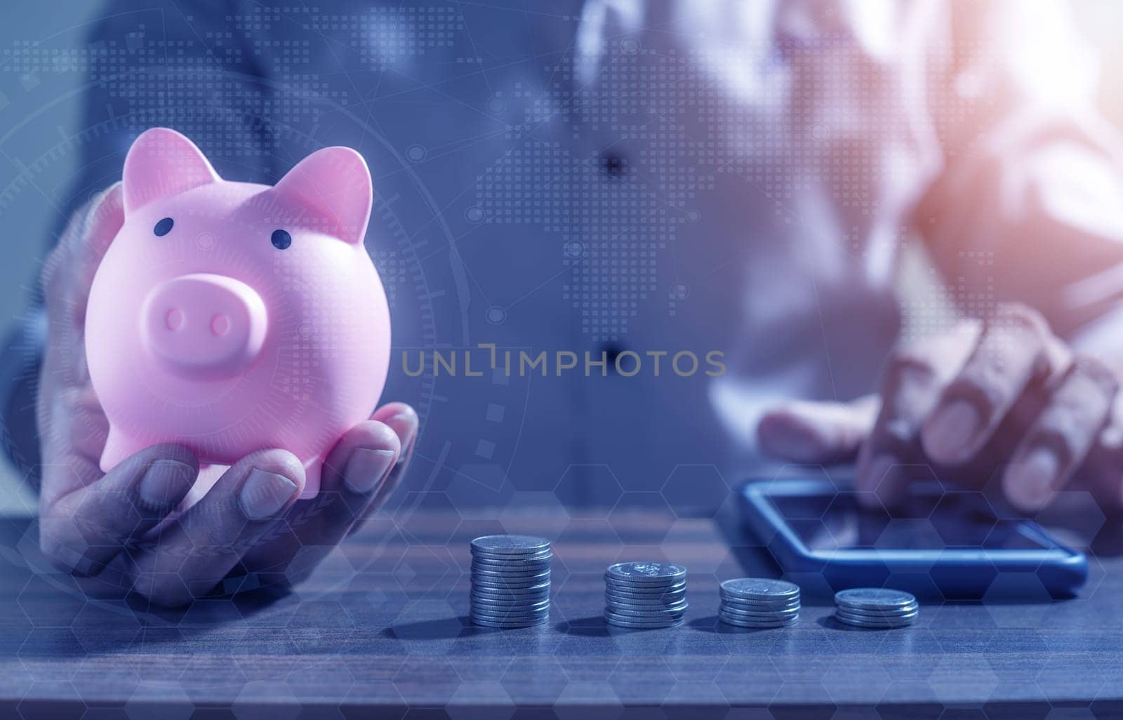 Investor online saving concept, Online Investment Savings, Online Stock Investors, Internet Financial Transactions, Save Monney for Investors Using Internet to Trade Stocks or Trade Fund