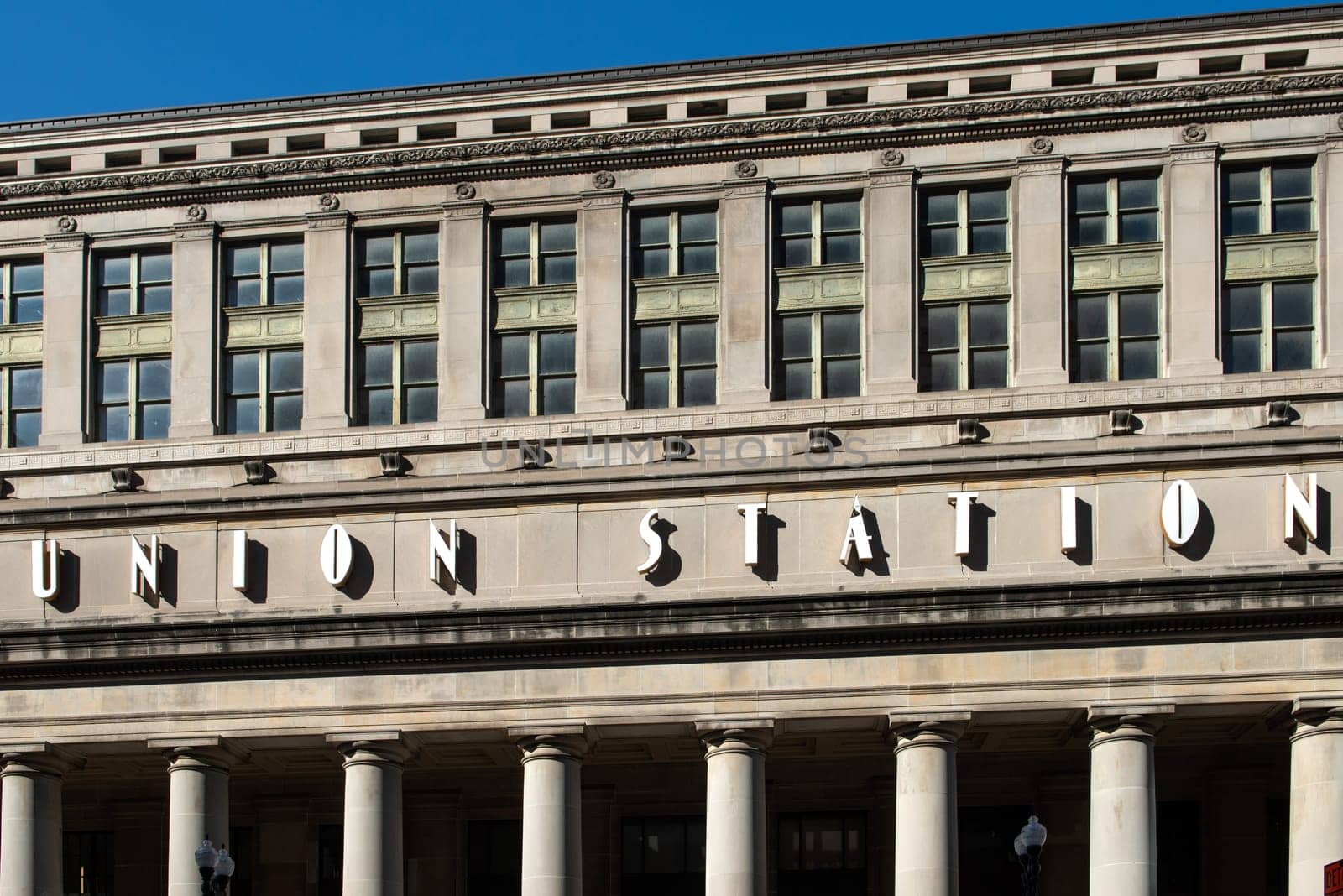 CHICAGO, ILLINOIS - October 13, 2018 : Union Station sign on October 13, 2018 in Chicago, Illinois