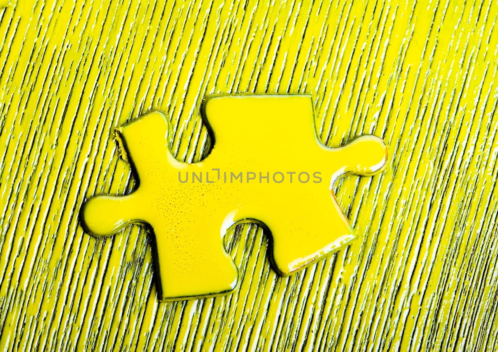 Puzzle texture on the perspective.