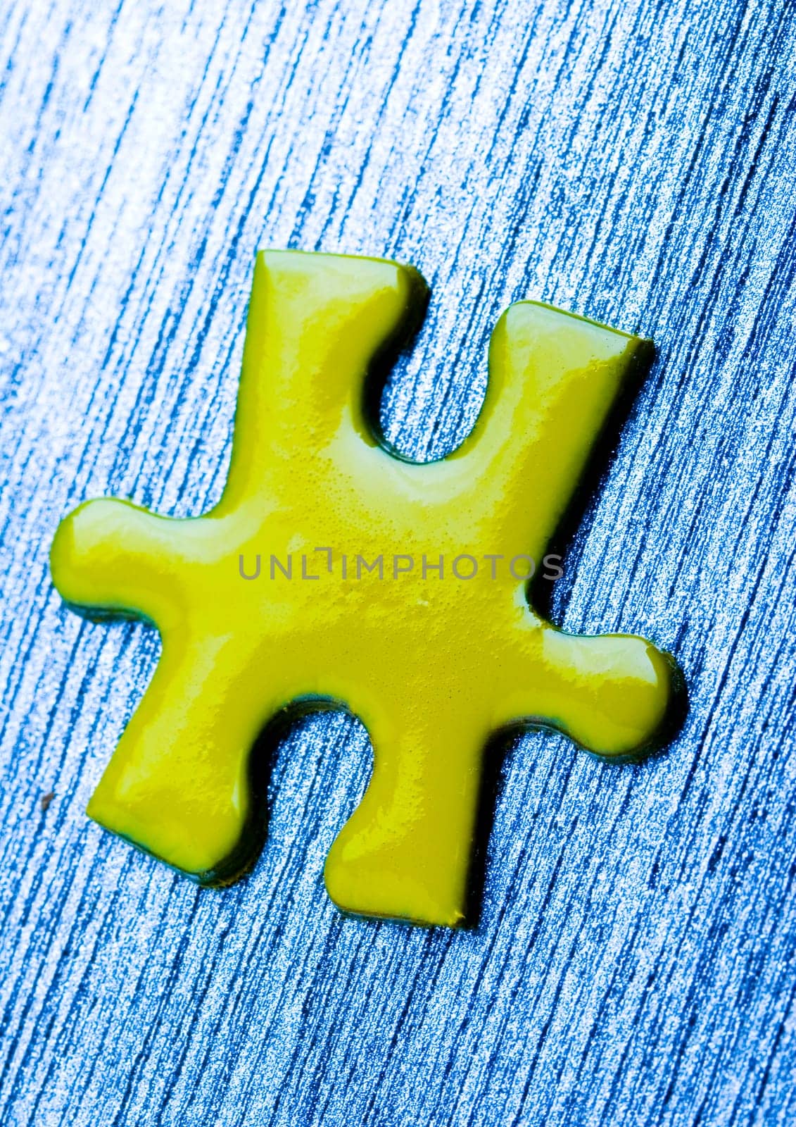 Puzzle texture on the perspective.