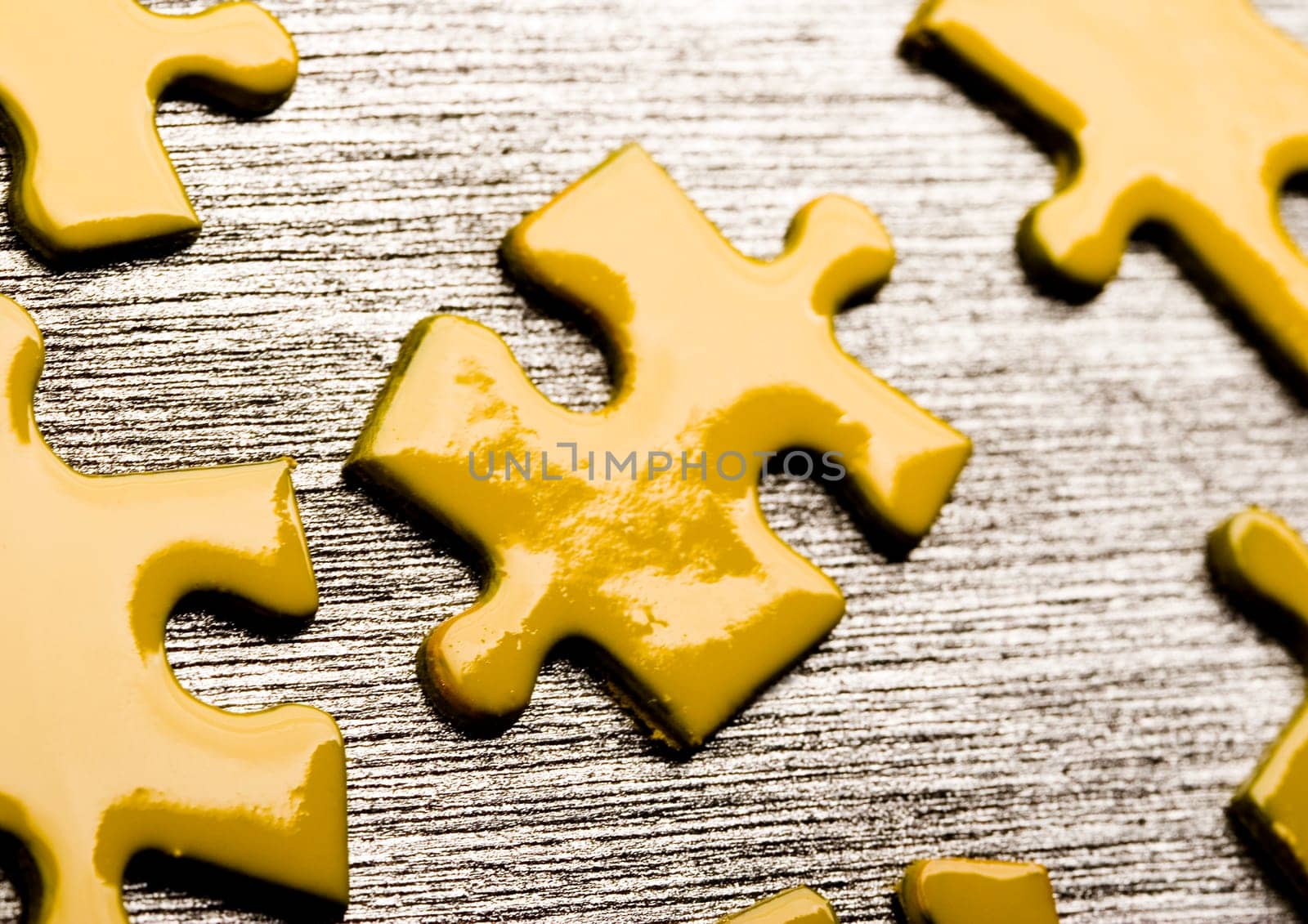 Puzzle texture on the perspective.
