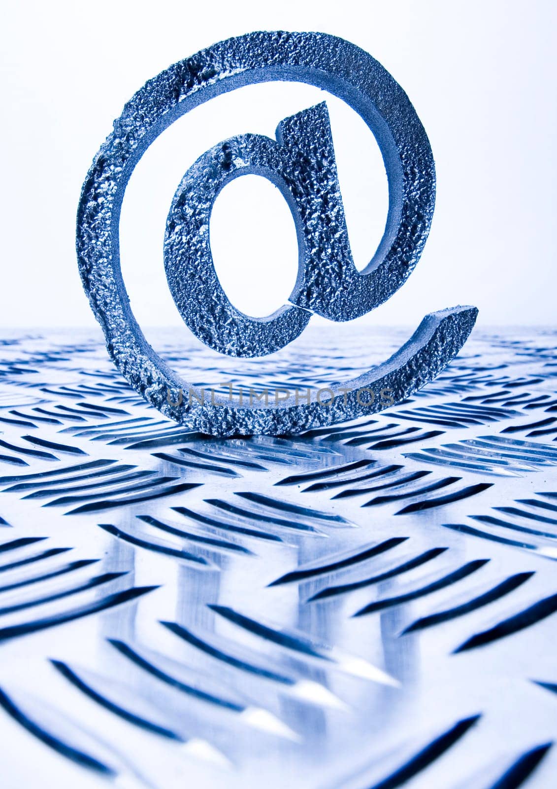 Internet symbols are very popular and they are recognisable all over the world.
