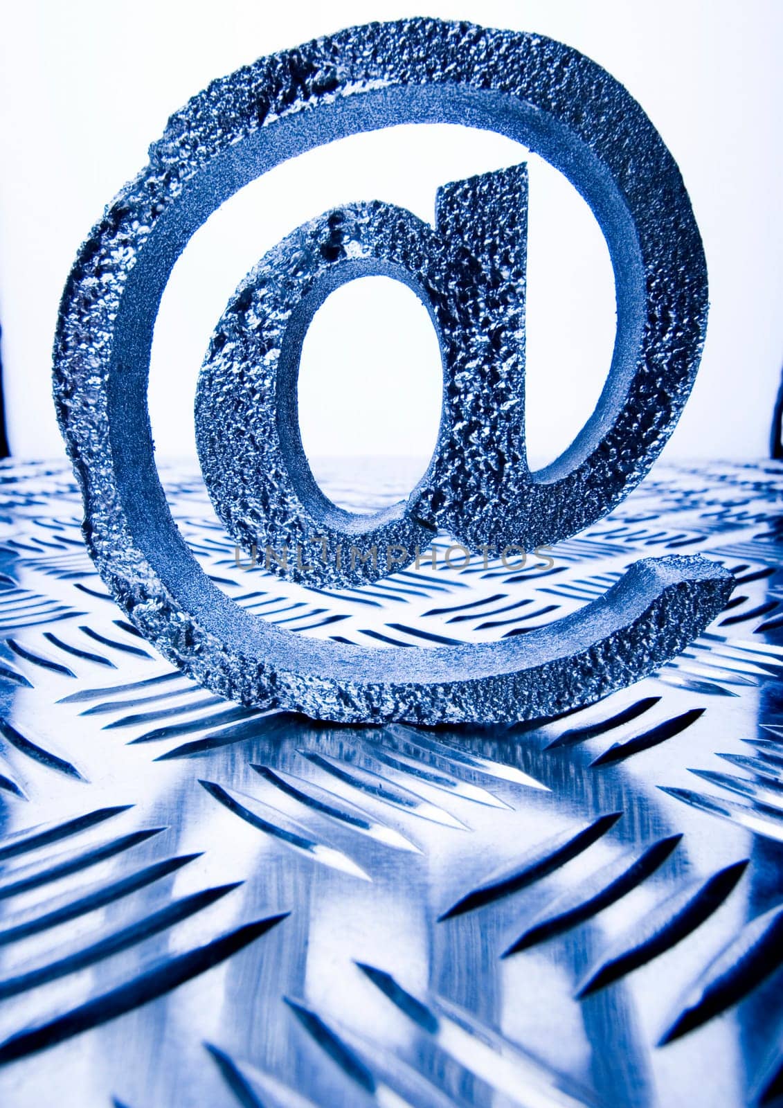 Internet symbols are very popular and they are recognisable all over the world.