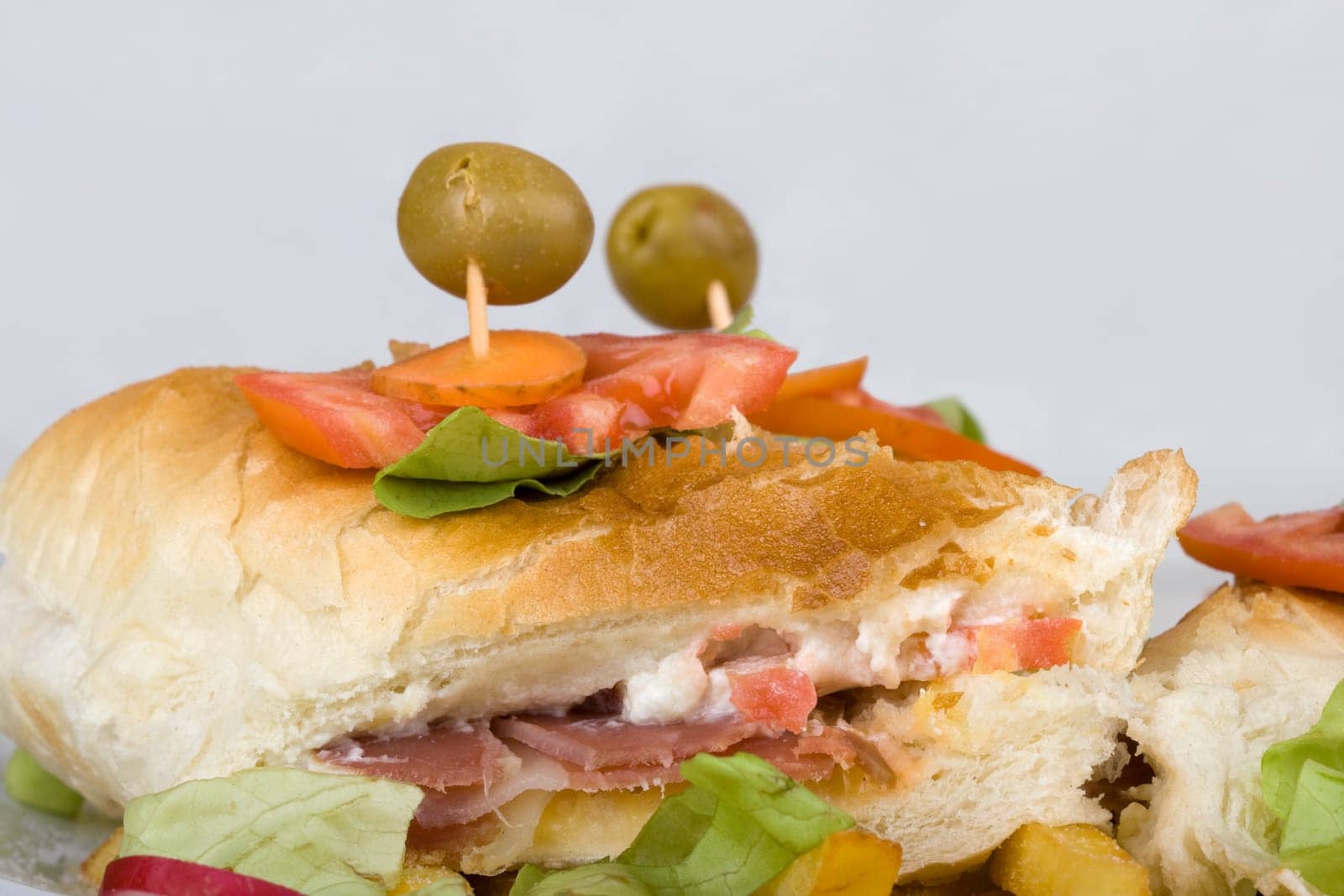 sandwich with smoked ham