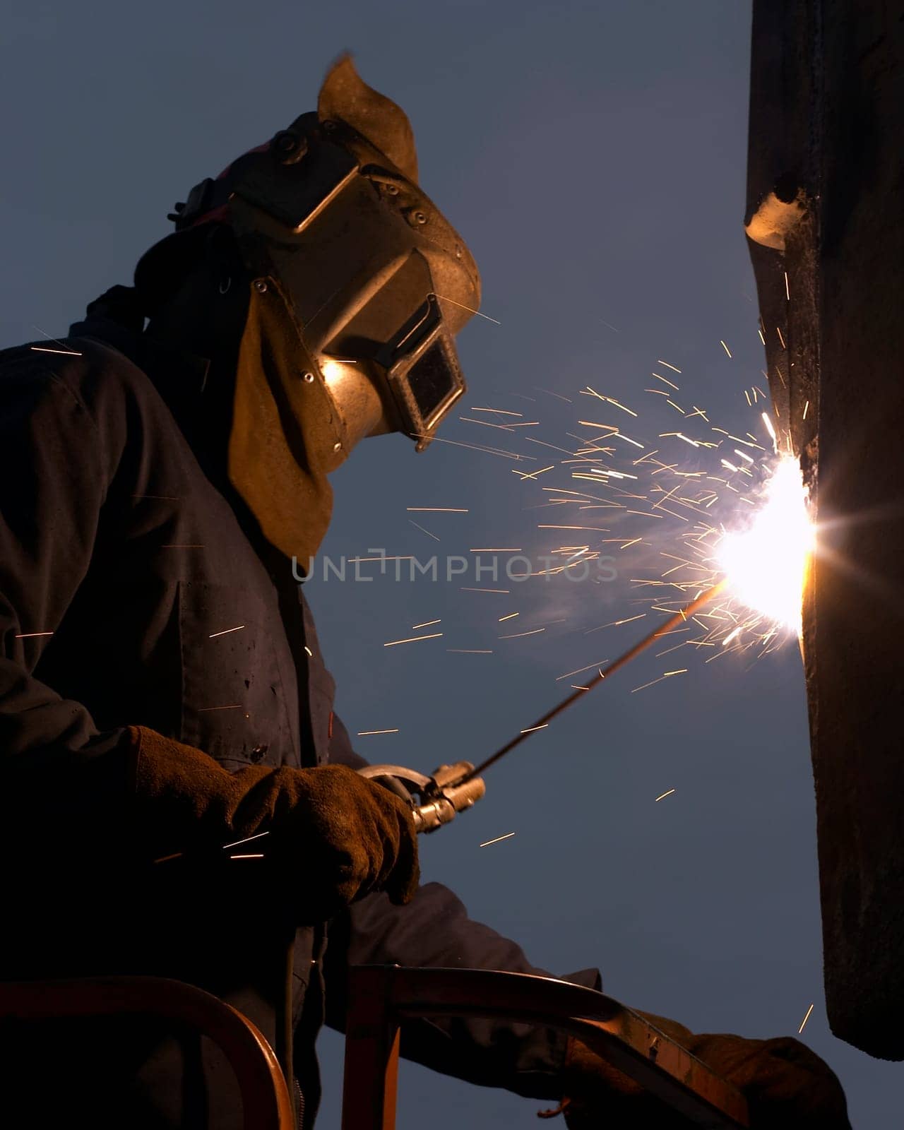 welder at shipyard working