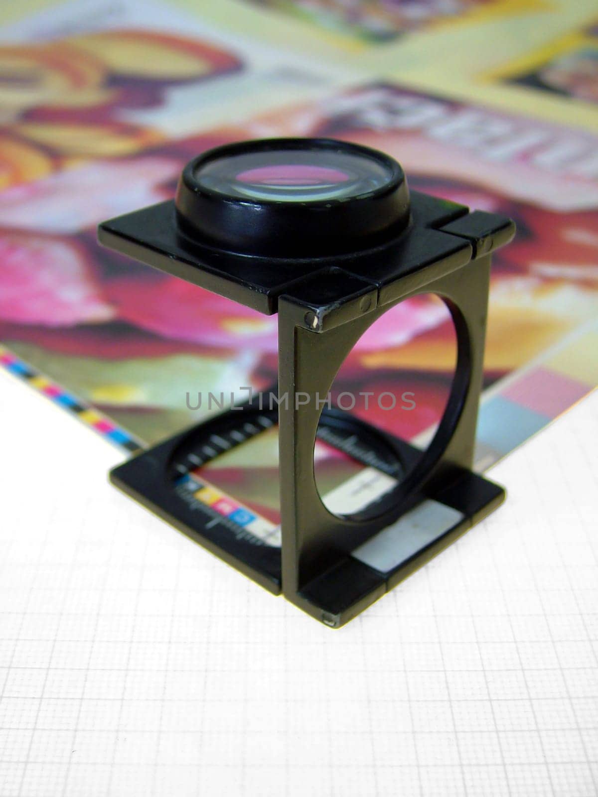 press magnifying glass