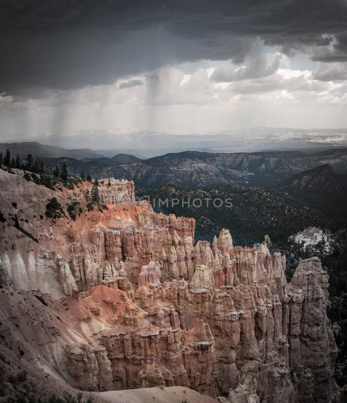 Thunderstorms over a Bryce Canyon Wonder