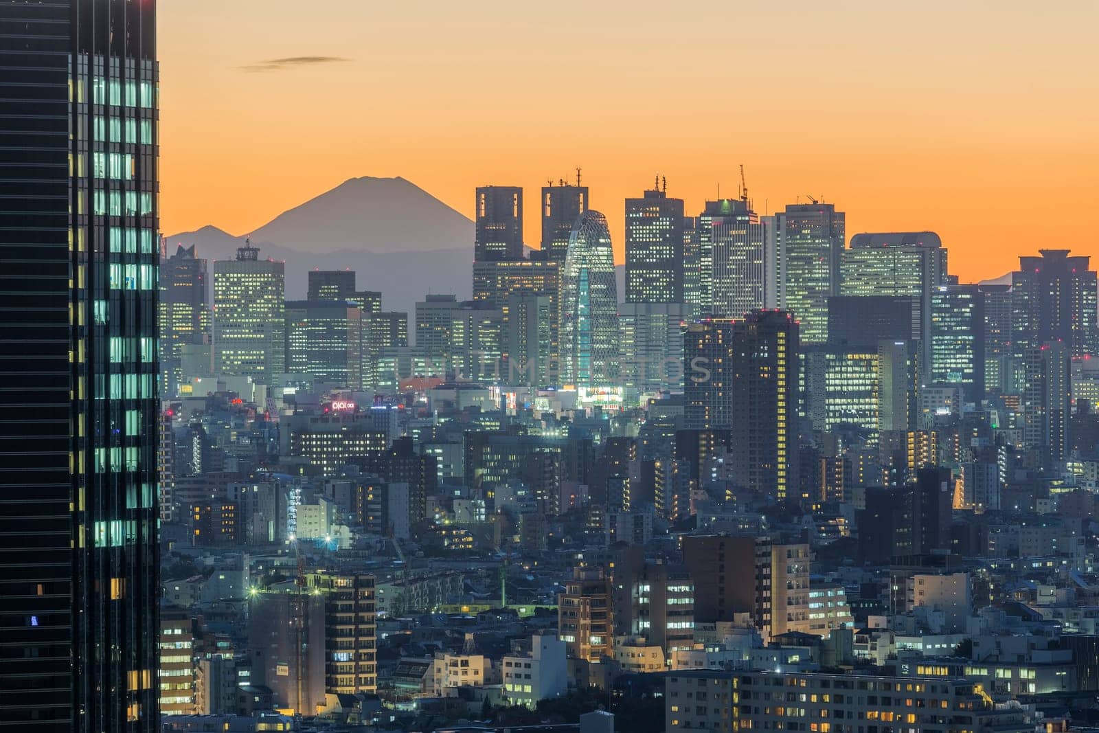 This photo was shot from Tokyo city which is the capital city of Japan. Tokyo is one of the big and busy city in the world but aslo the most beautiful. The japanese also nice.