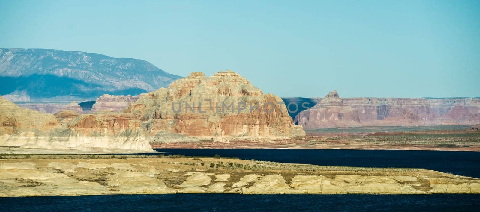 scenery near lake powell arizona