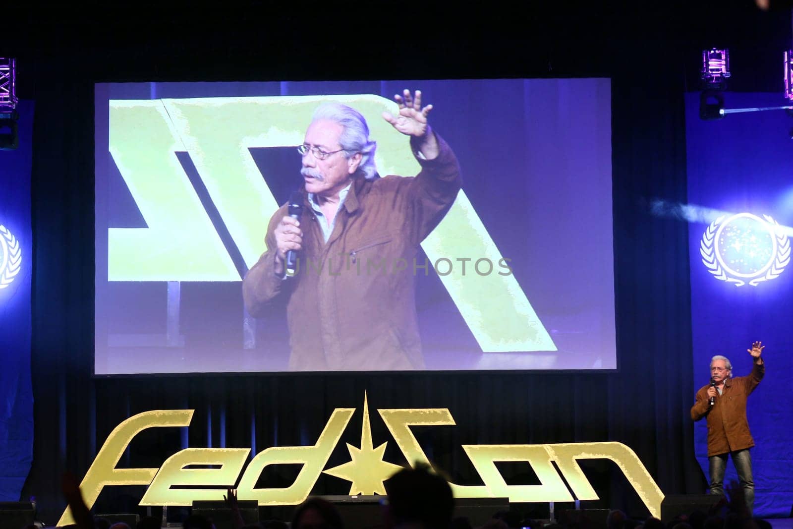 Edward J. Olmos,Fencon,Martiim Hotel,Duesseldorf,23.05.2015,Fedcon 24,Duesseldorf,23.05.2015