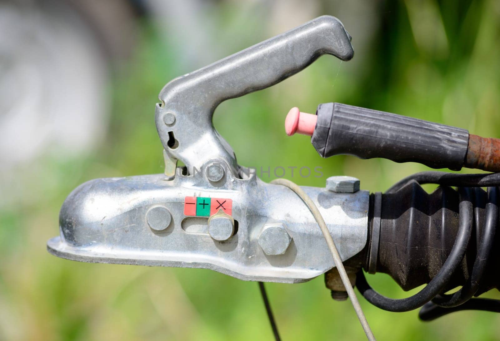 close-up trailer hook for boats