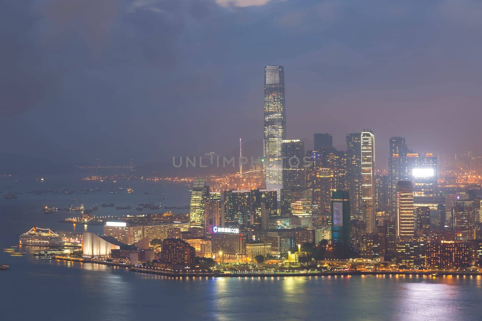 Hong Kong city, This  photo was shot from Braemar Hill in the evening after sunset.