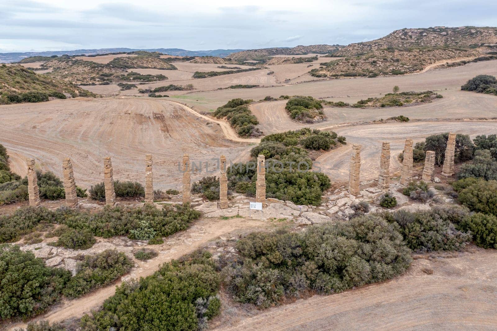 The Banales Iberian-Roman. It is located in the municipality of Uncastillo, but it is accessed from the town of Layana, very close to Sadaba. Aqueduct area.