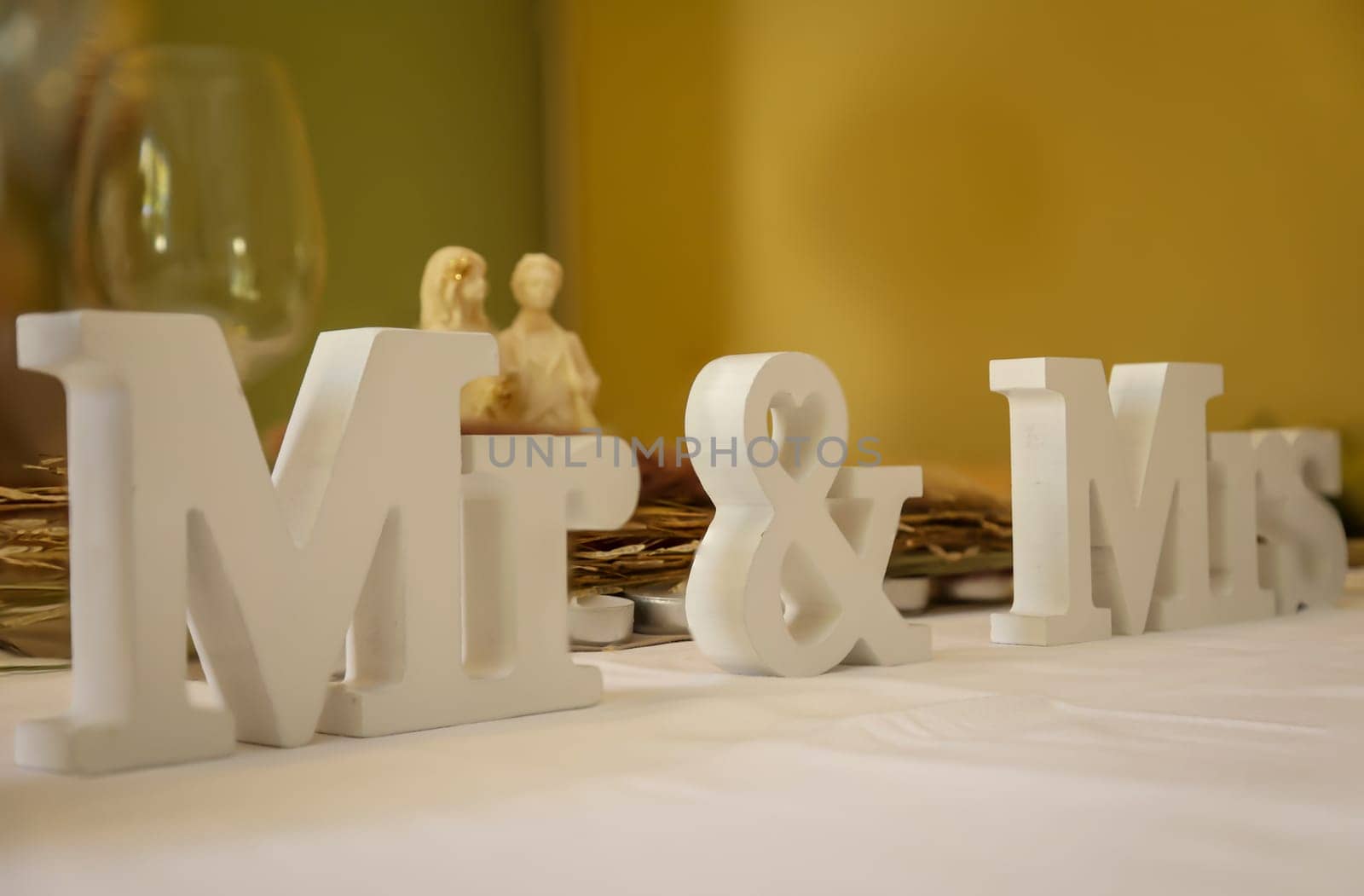 A beautiful table decoration at a wedding.