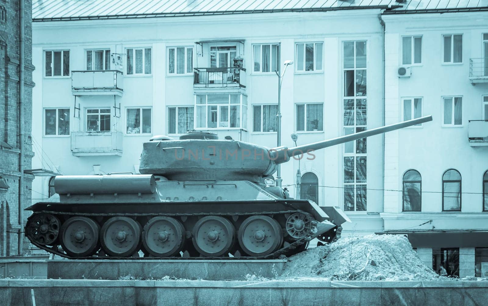 armor tank in a kharkov square in ukraine