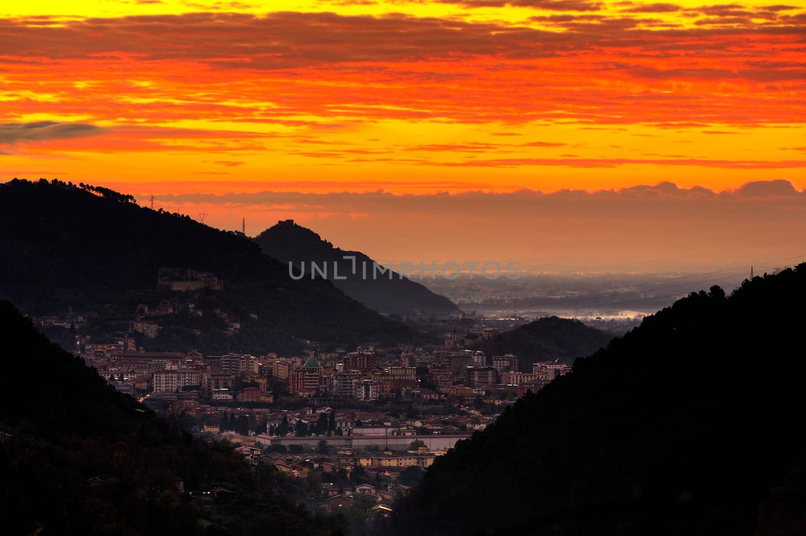 Panoramic view of the city of Massa at dawn