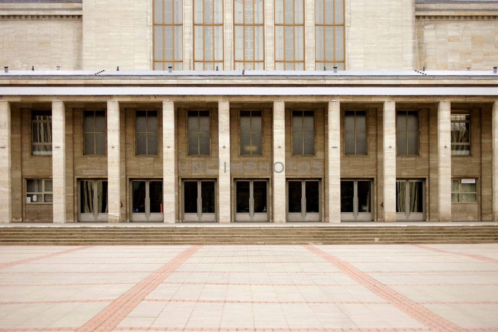 The entrances of the main building of the Berlin Fair with a forecourt.