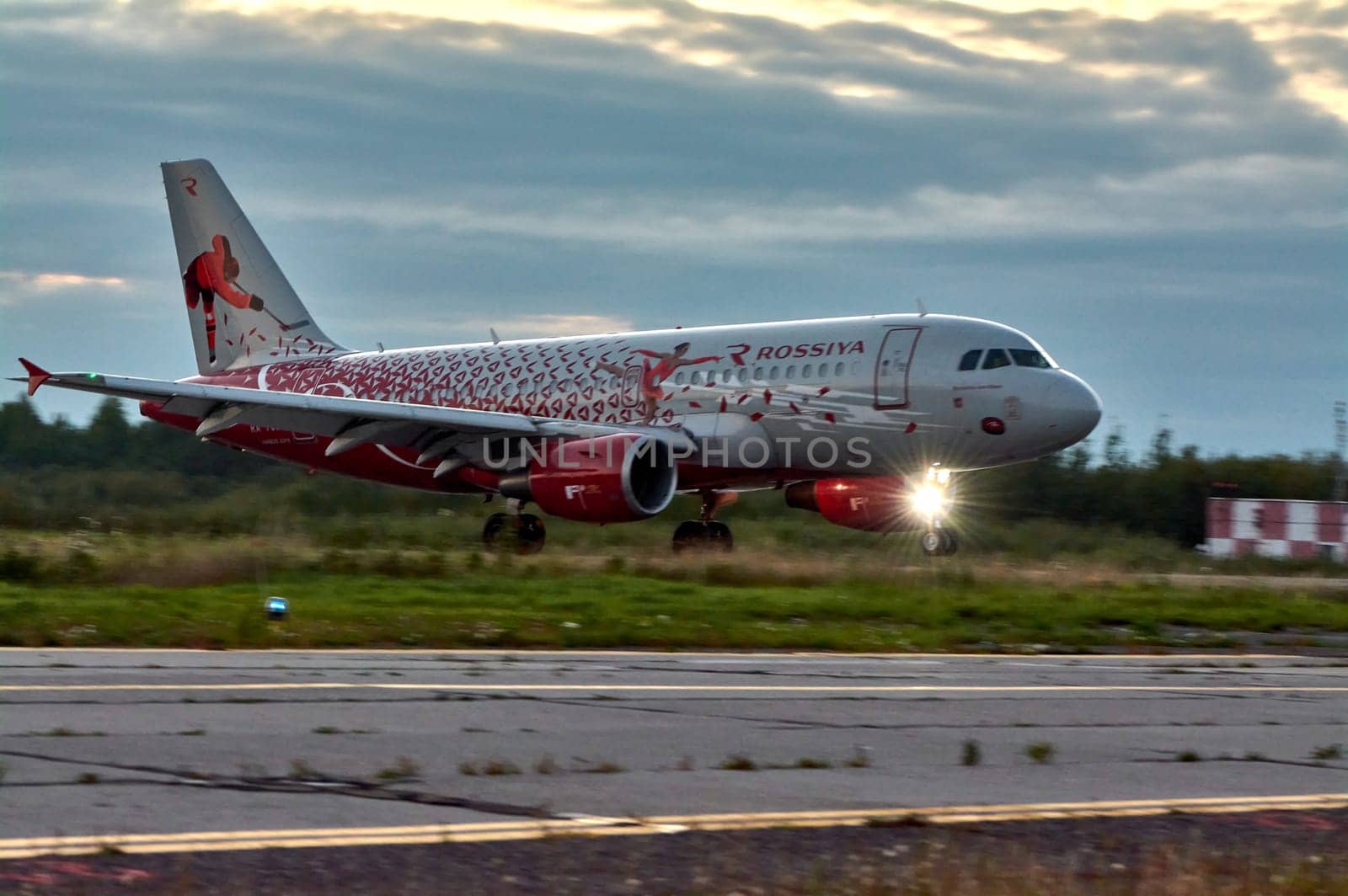 The Boeing plane is landing. Talagi Airport, Arkhangelsk, Russia, 27,08,2022. High quality photo