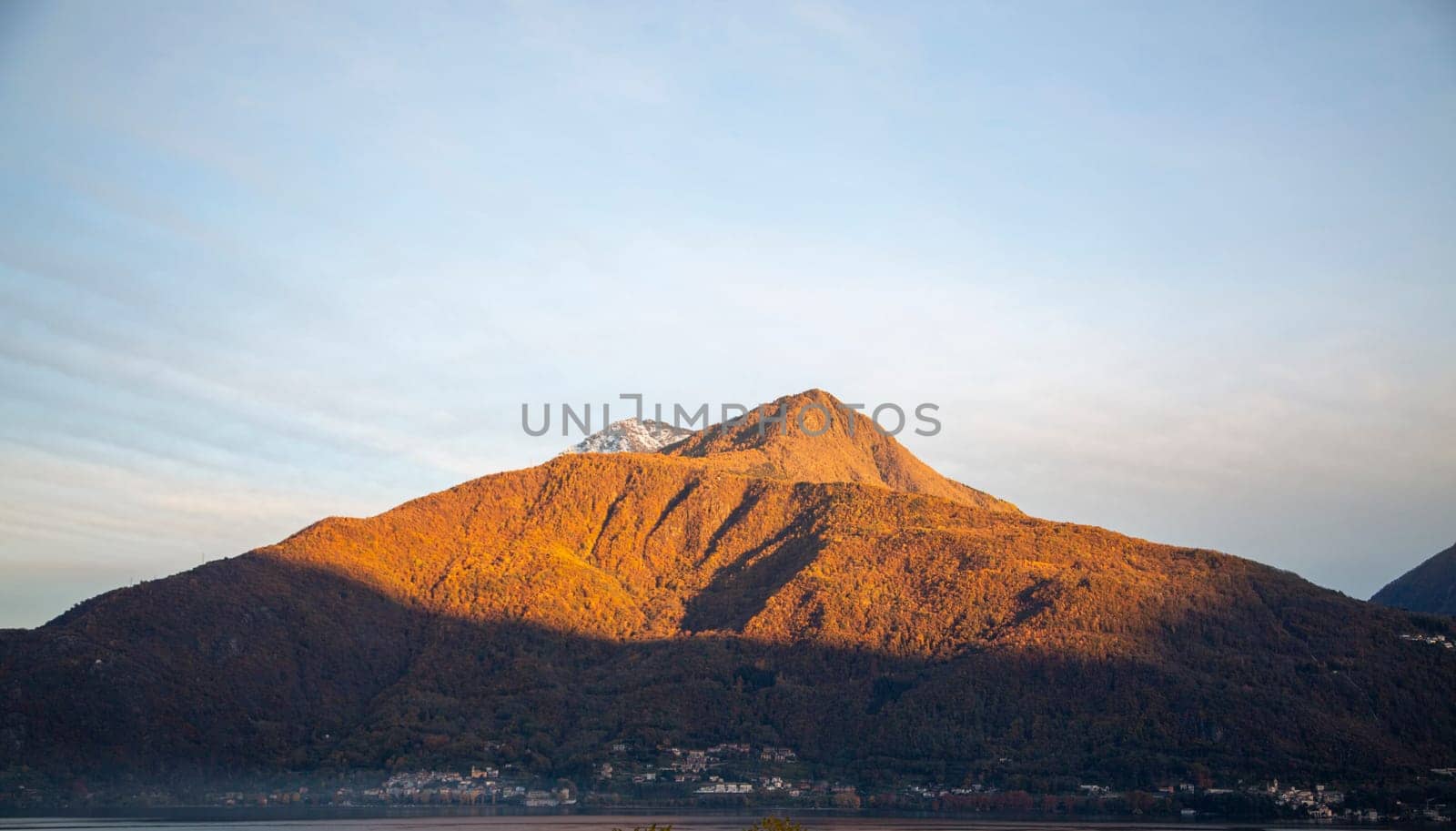 Mountain view under sunset light, landscape view
