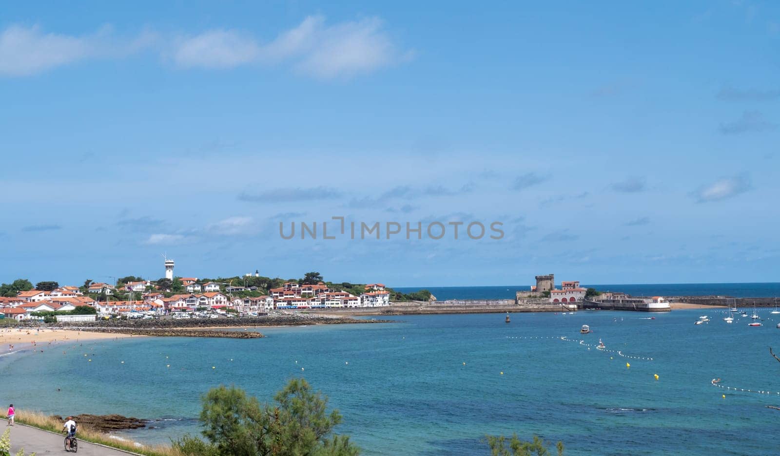 Fort de Socoa and the beach of Saint Jean de Luz