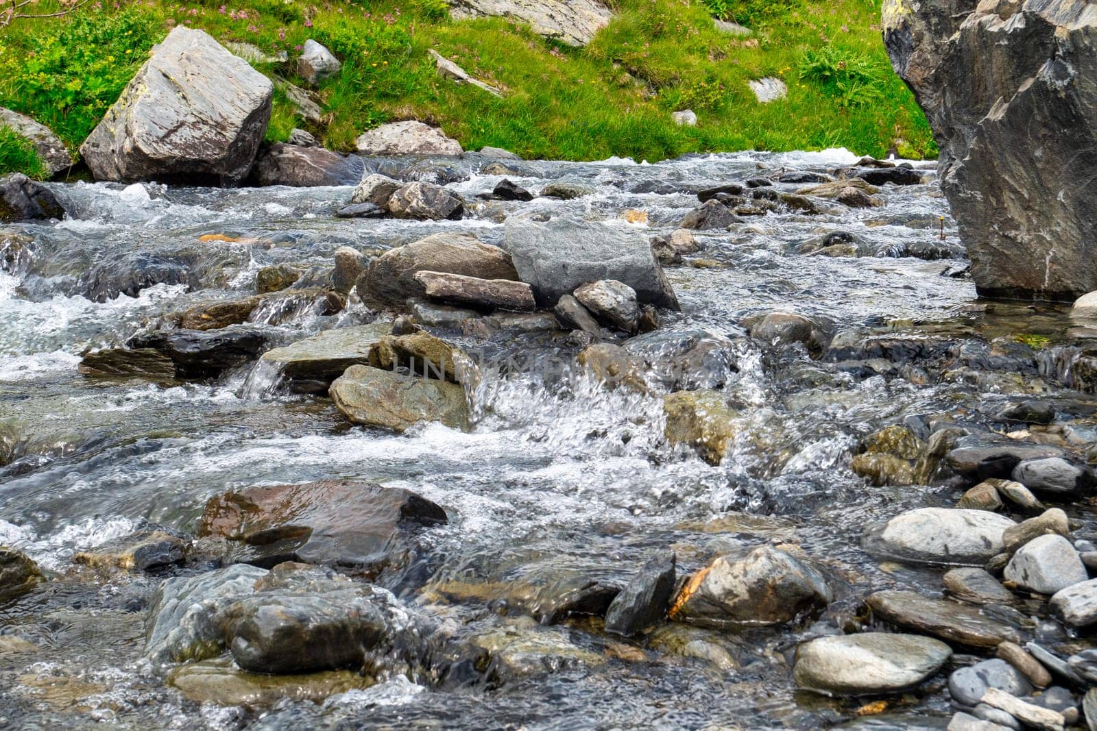a view of small flux in the mountain