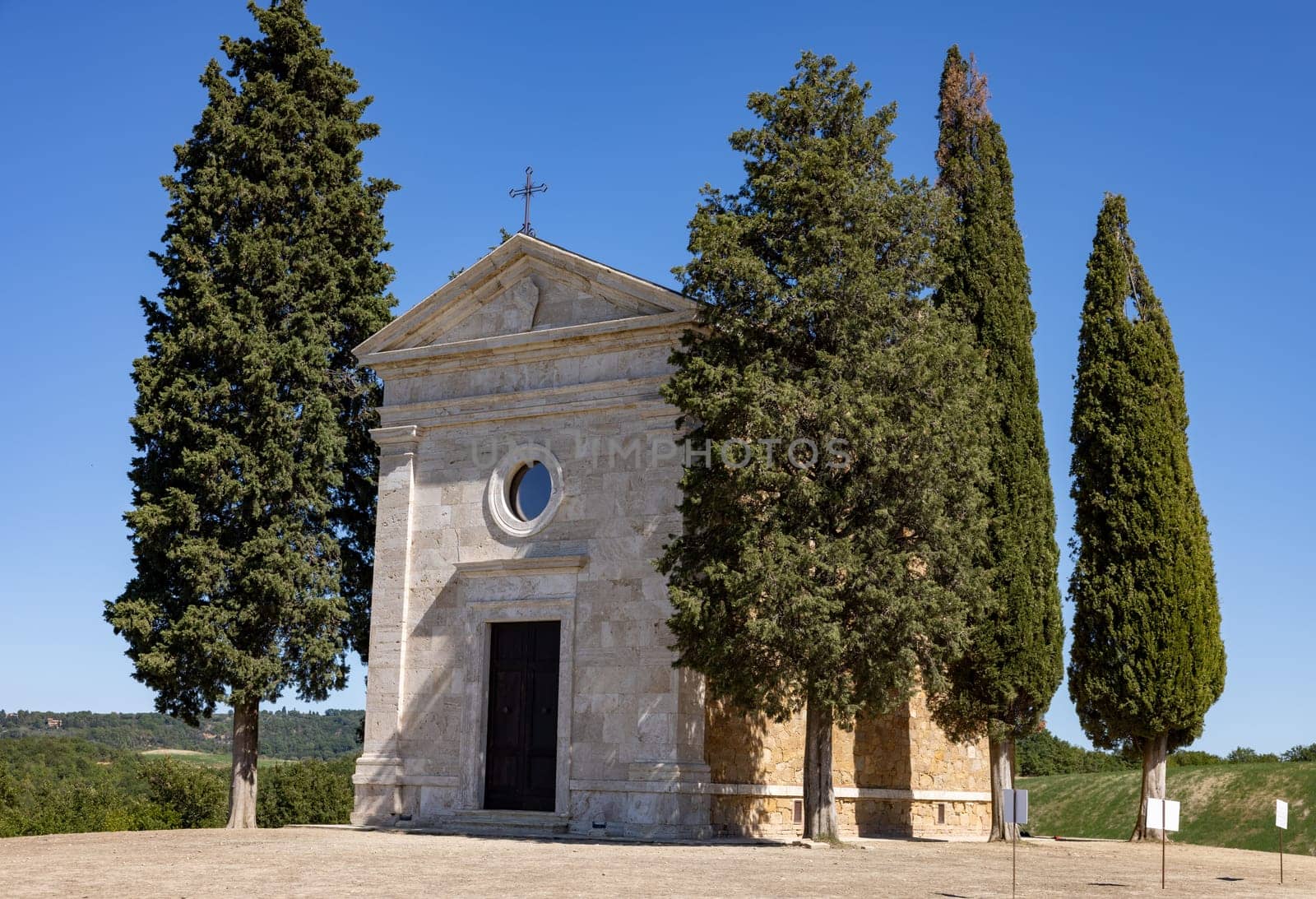 Capella Di Vitaleta in countryside between San Quirico and Pienza in Val d Orcia Tuscany. Italy