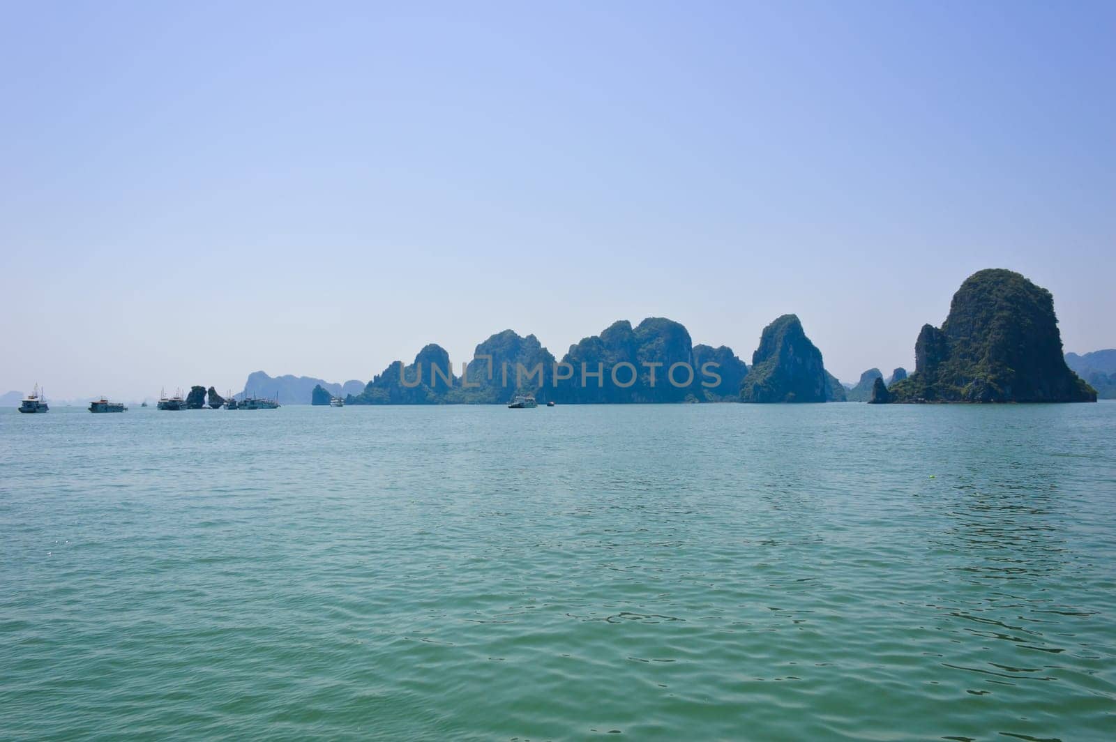Seascape of Halong bay, Vietnam