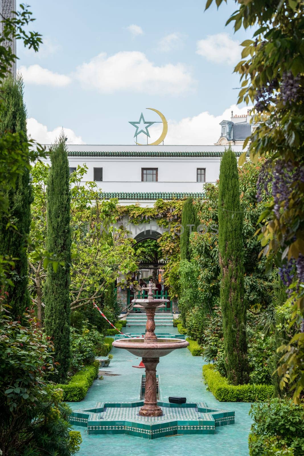 Beautiful vegetated court in the Grande Mosquee de Paris, France
