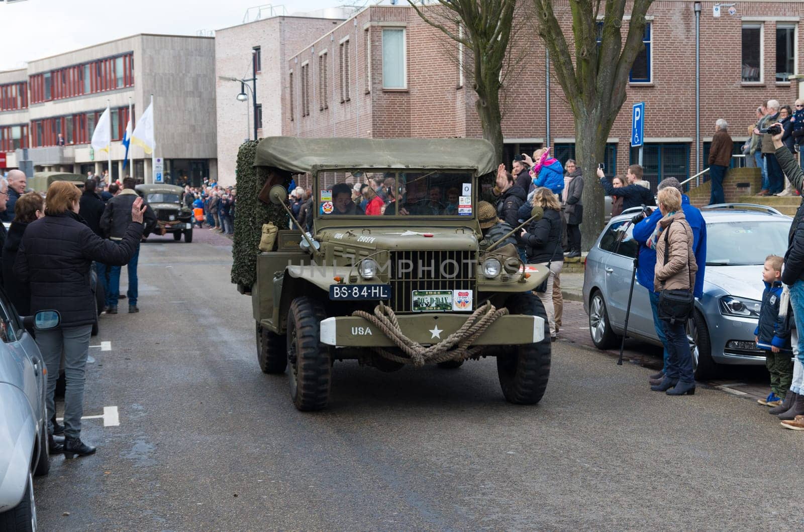 Military parade by "keep them rolling"", a foundation who maintains military vehicles with the purpose of keeping the 2nd WW memories alive"