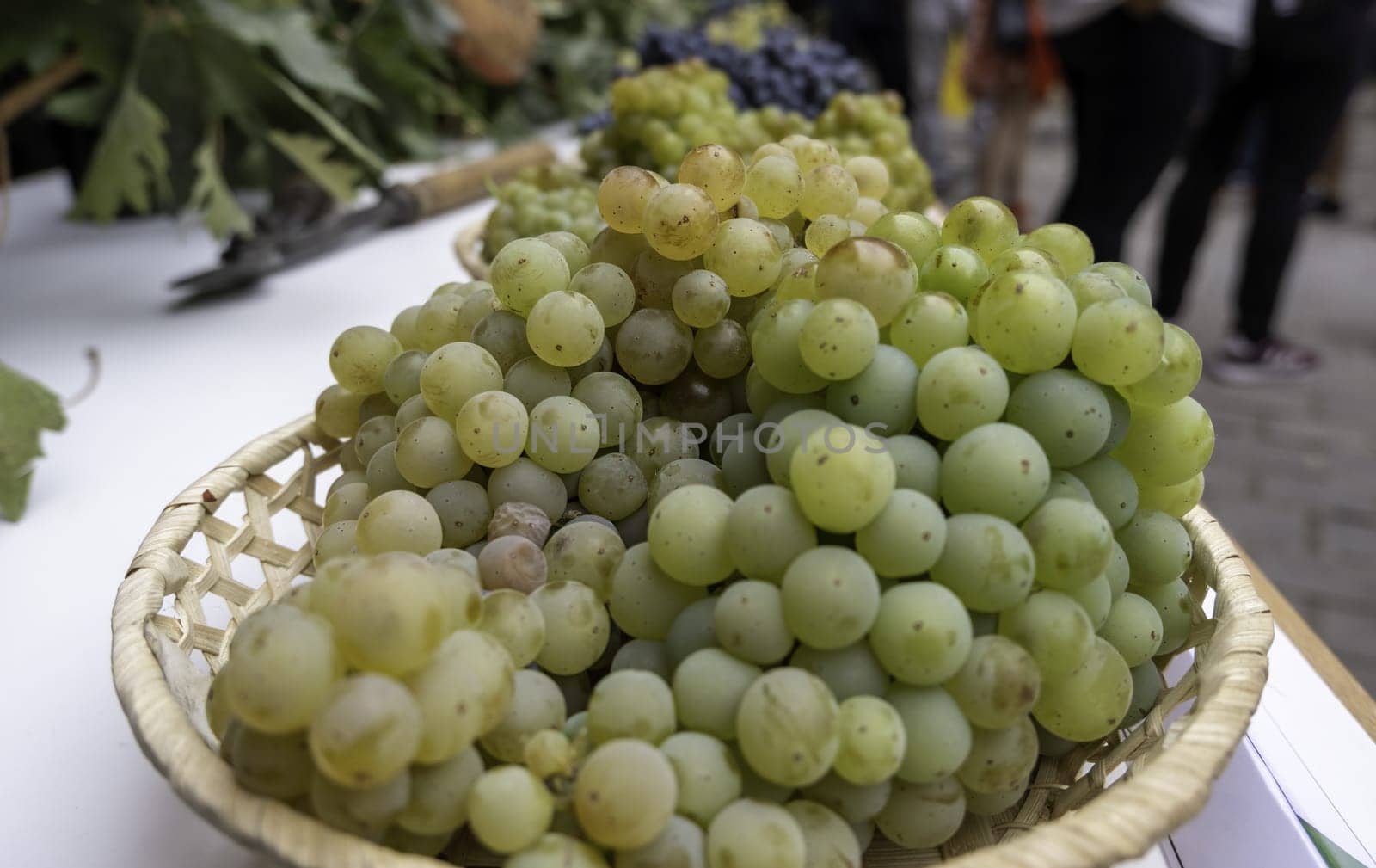 Detail of fresh fruit in a market, healthy food, vegetarian