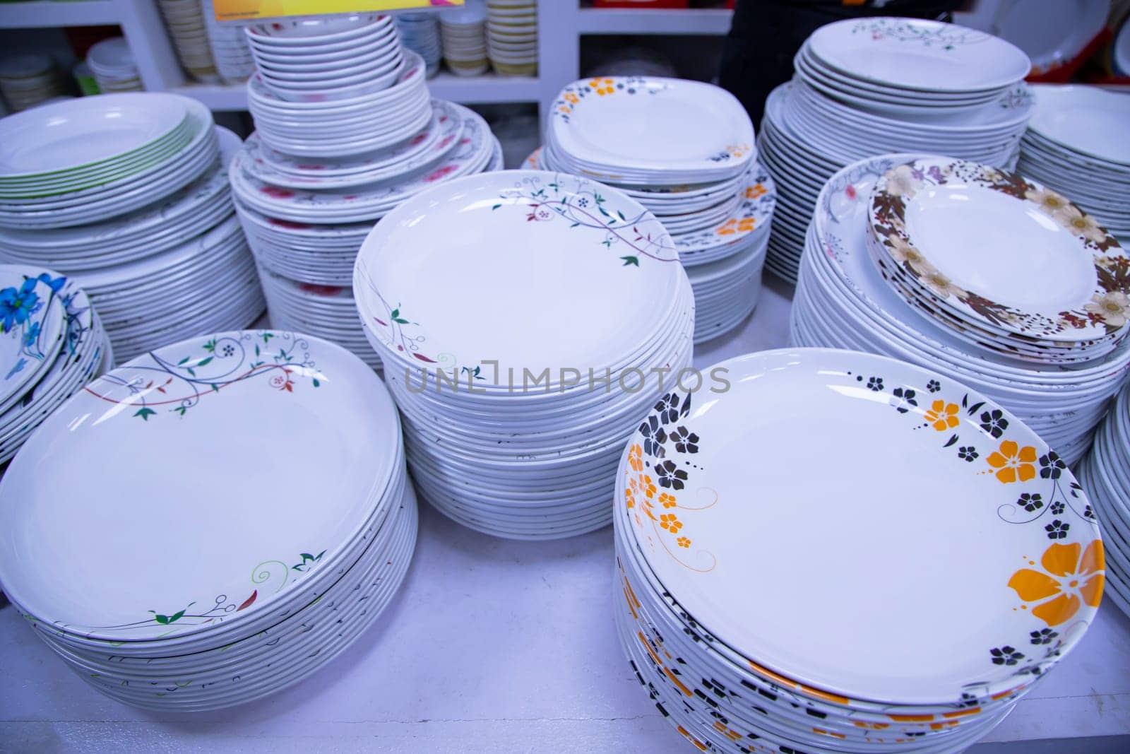 ceramic dishware in a shop, closeup photo of the photo