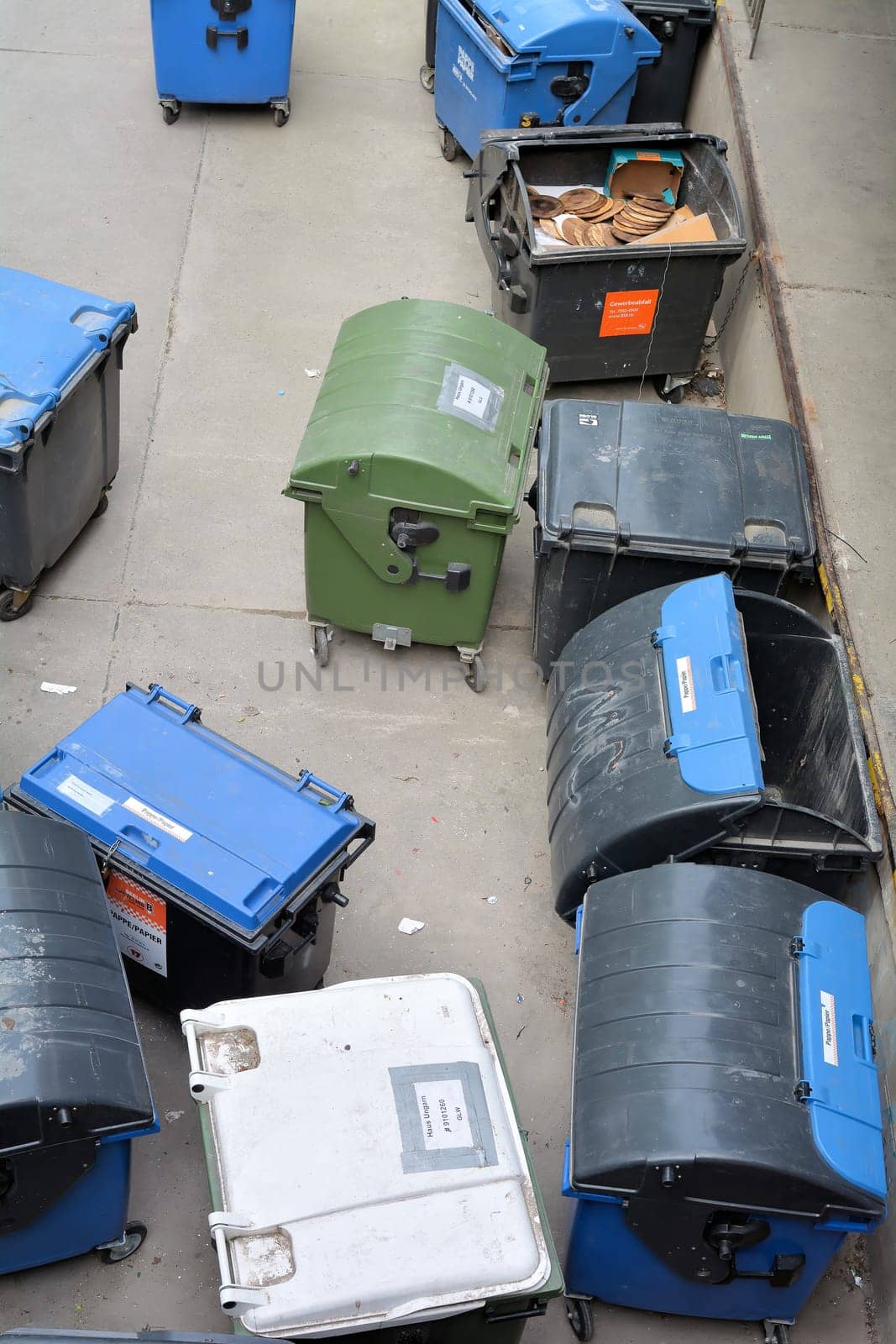 Garbage container in a backyard in Berlin city centre