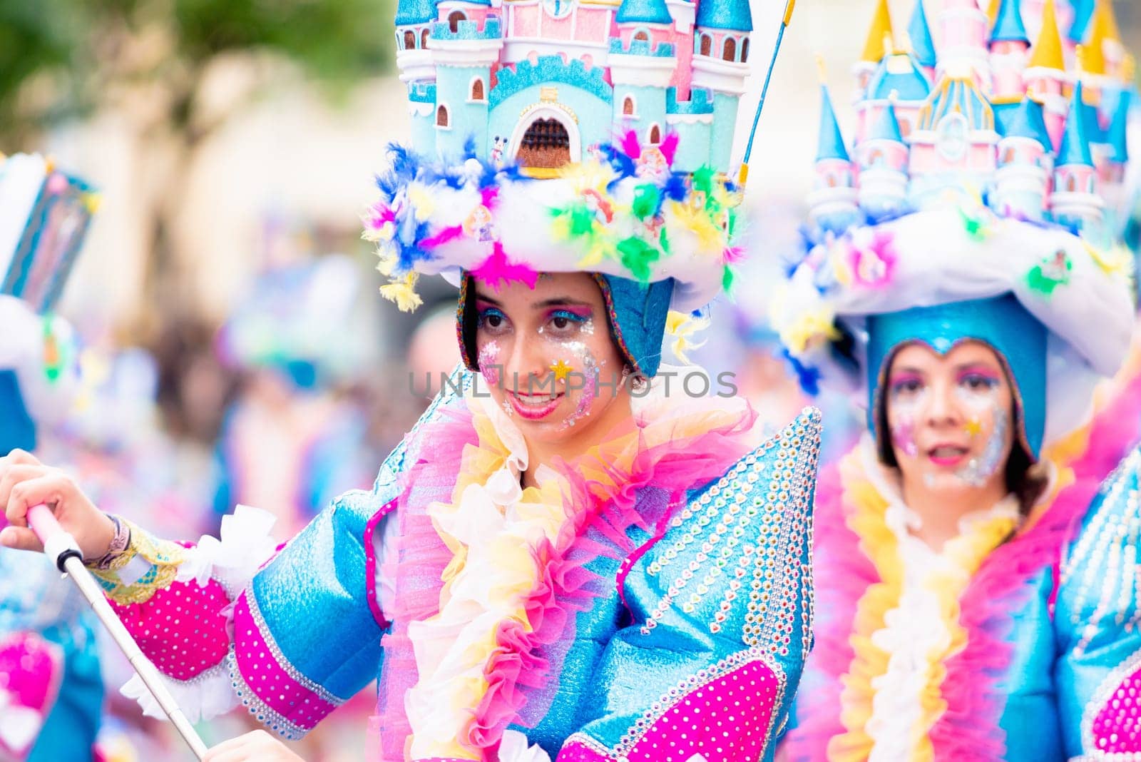 Badajoz, Spain, sunday. February 19 2023. Parade through the streets of Badajoz, group called Tarakanova