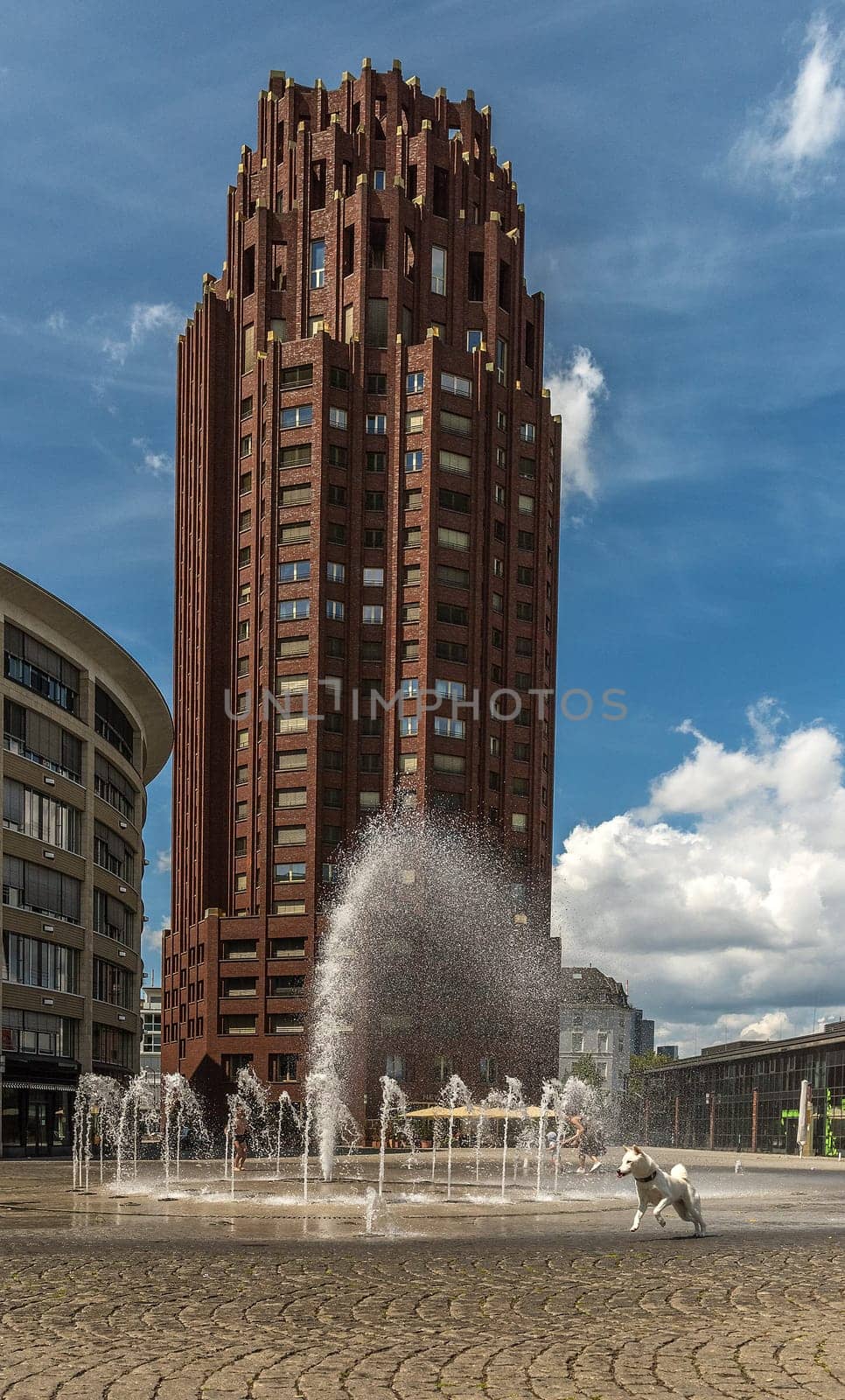 The 88 meter high Lindner Hotel and Residence Main Plaza, Frankfurt, Germany