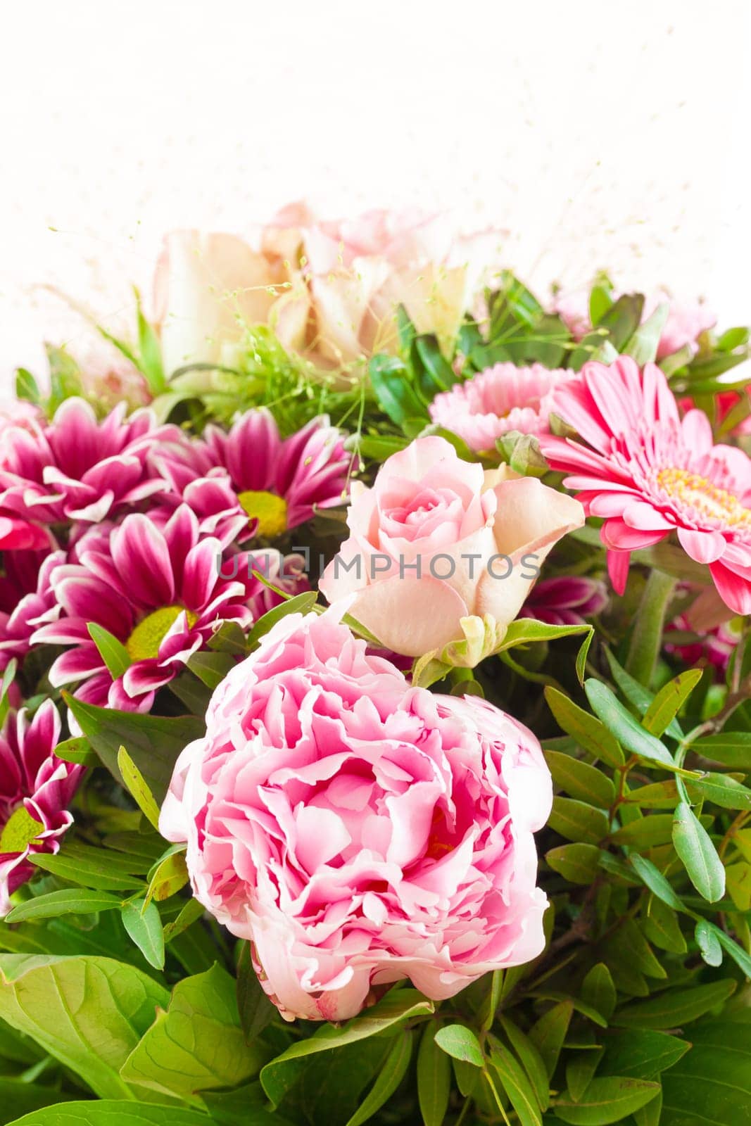 Colorful summer flowers in the bouquet in detail