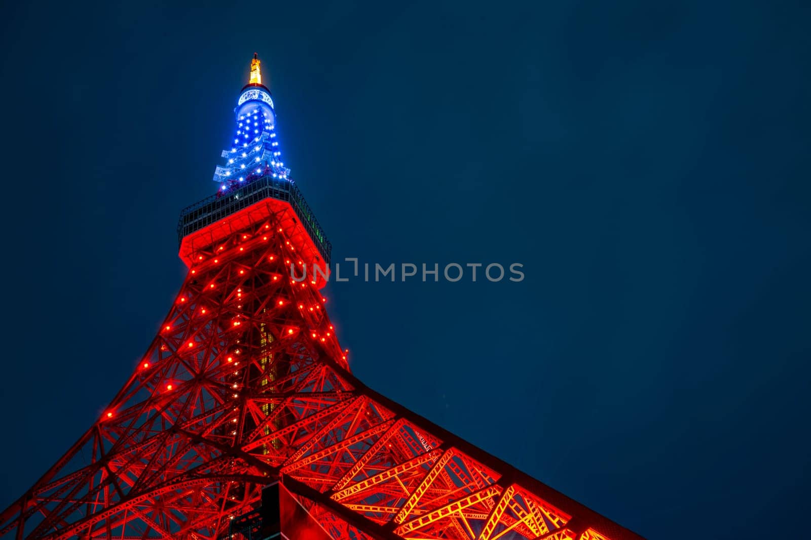 Tokyo Tower, an iconic landmark of Japan, stands tall in the heart of Tokyo, illuminating the city skyline with its striking red and white steel structure. Standing at 333 meters tall, it is a communication tower and a popular tourist attraction with an observation deck providing breathtaking panoramic views of the city both day and night. Its modern architecture and Japanese cultural significance make it a must-visit destination for urban explorers and travelers alike. A visit to Tokyo is not complete without experiencing the captivating beauty of the Tokyo Tower