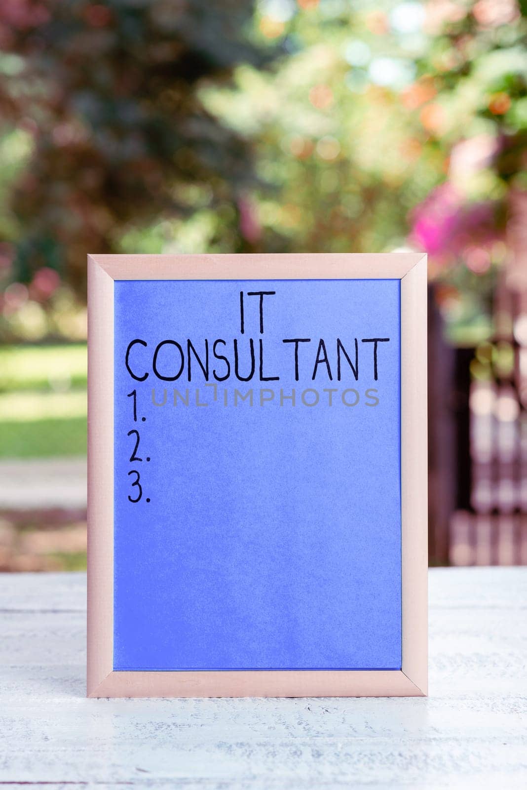 Writing displaying text It Consultant, Business showcase Focuses on advising organizations how to manage their IT services