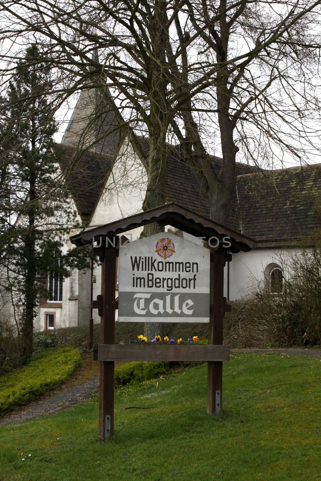 Welcome to the mountain village of Talle