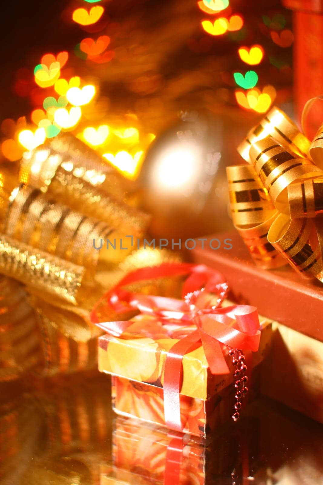 holiday gifts background hearts warm