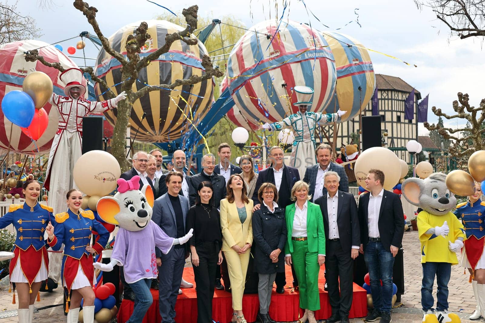 The operating family Mack from Europapark Rust with invited guests at the presentation of the theme area 2023. Liechtenstein is one of them and it was launched with the "Liechtenstein balloon ride"" - Europapark Rust at the press conference for the season opening 2023"