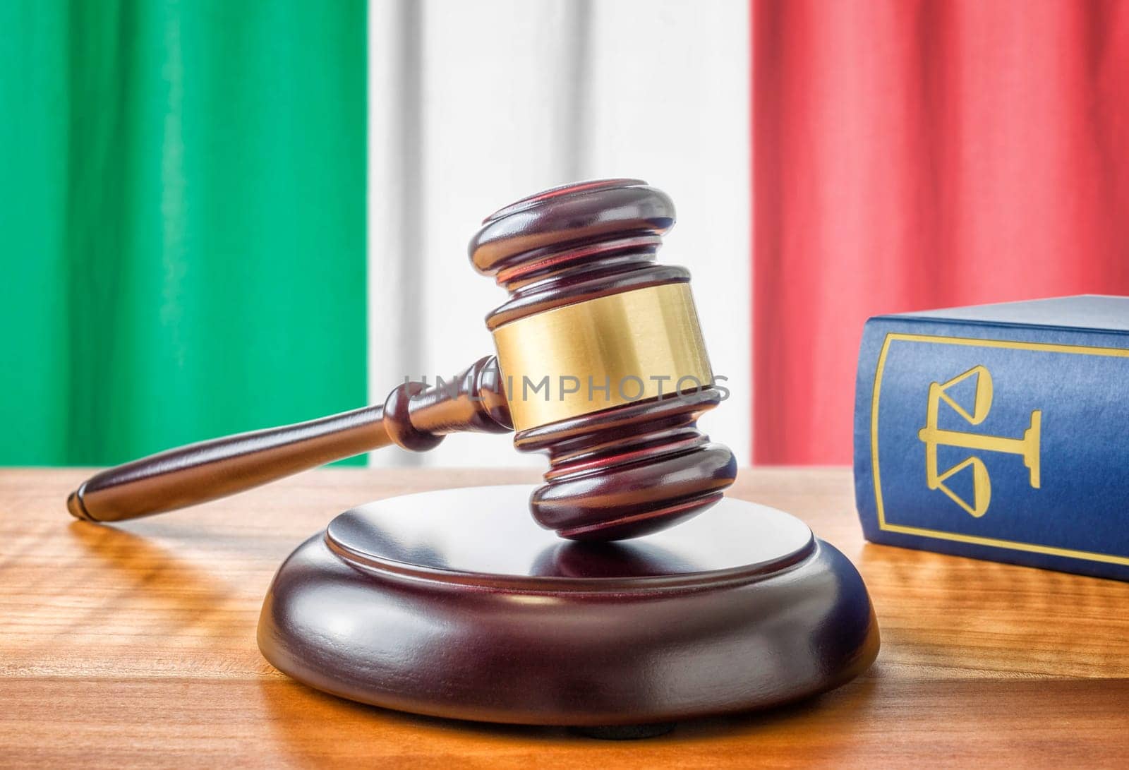 Richterhammer and Code - Italy