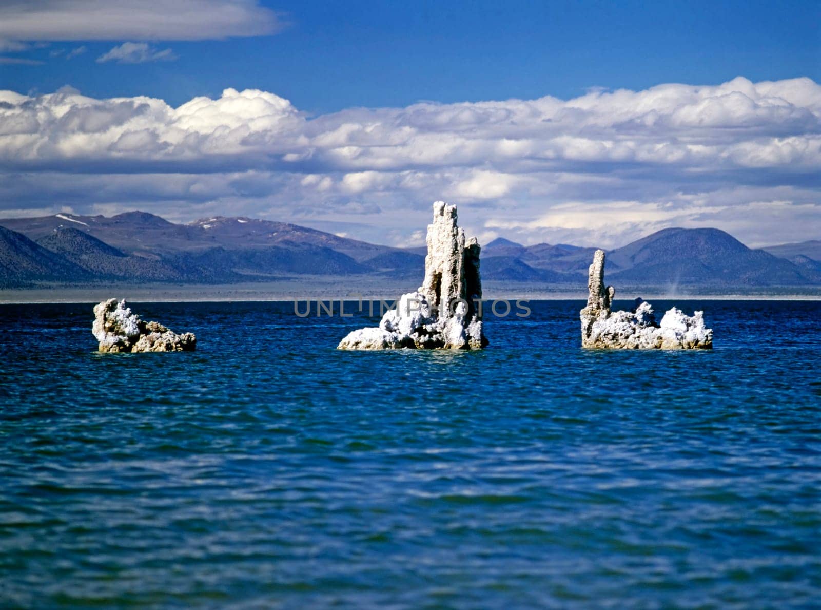 Lake Mono with tuffa towers in California