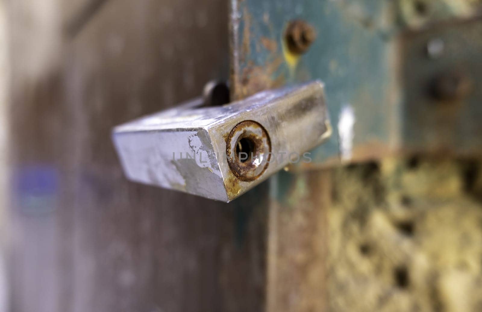 Detail of security and protection object, delinquency and theft