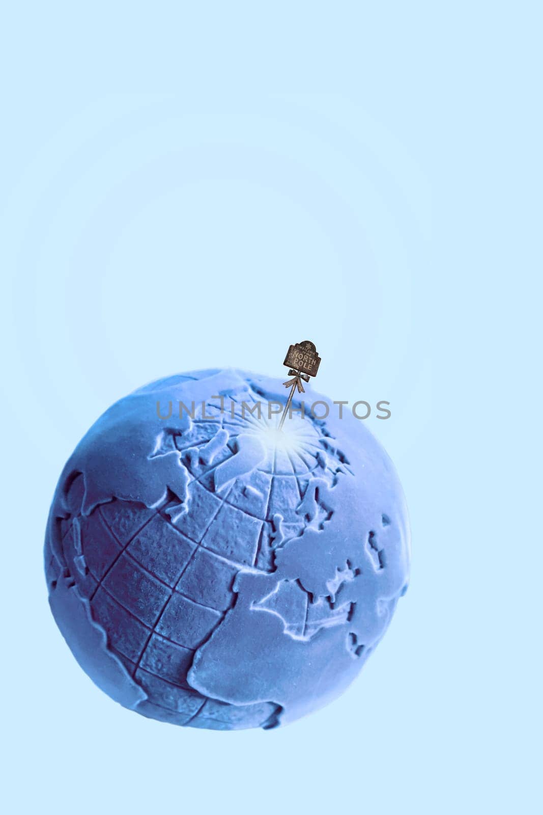 Picture of a globe. The globe. An artificial representation of the earth.