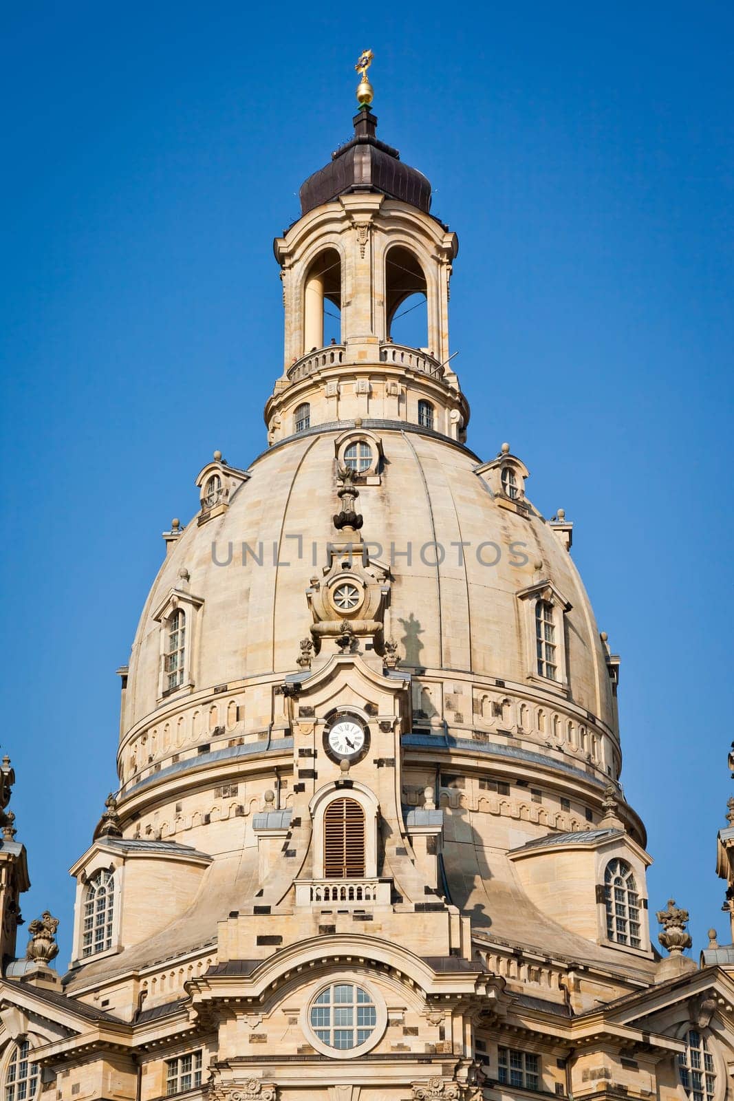 An image of the famous Frauenkirche in Dresden Germany