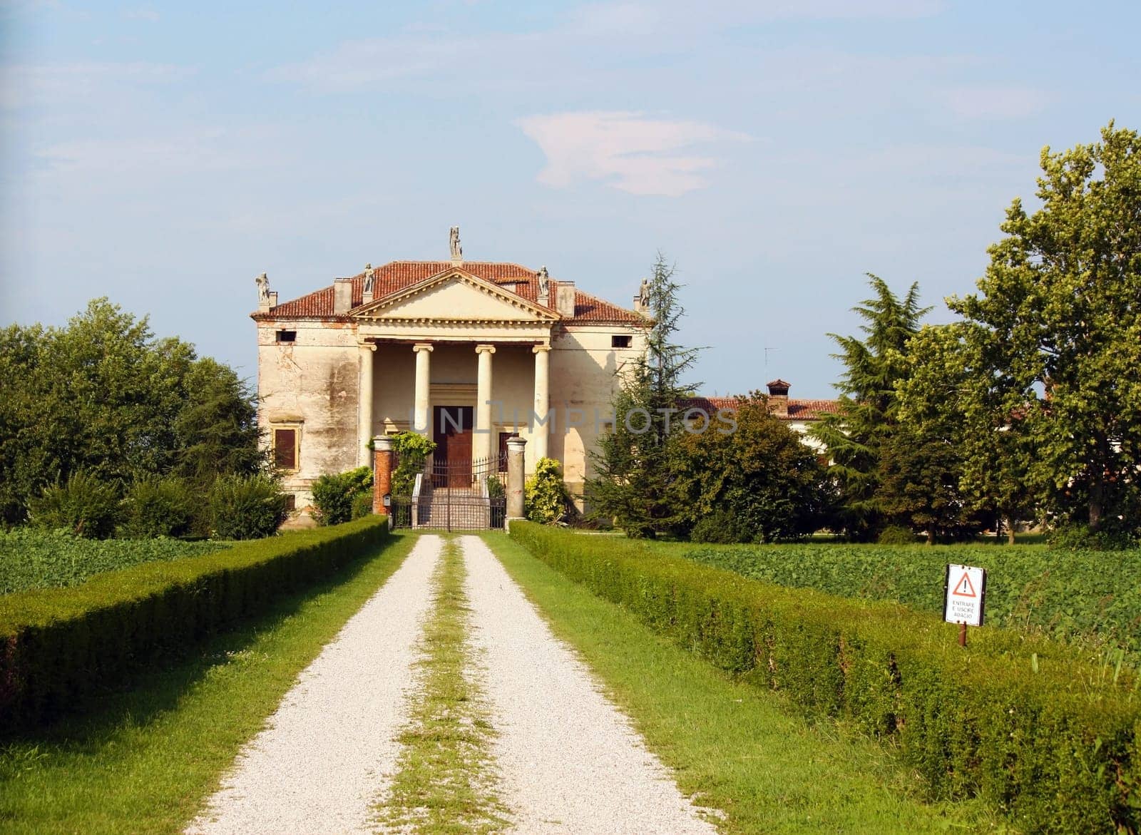 Villa built in Sec XVI - Vicenza Italy